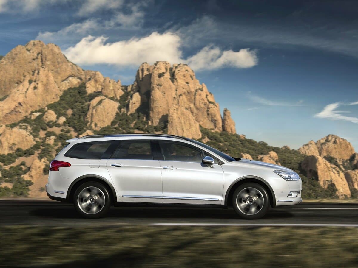 Citroen C5 II — Yandan