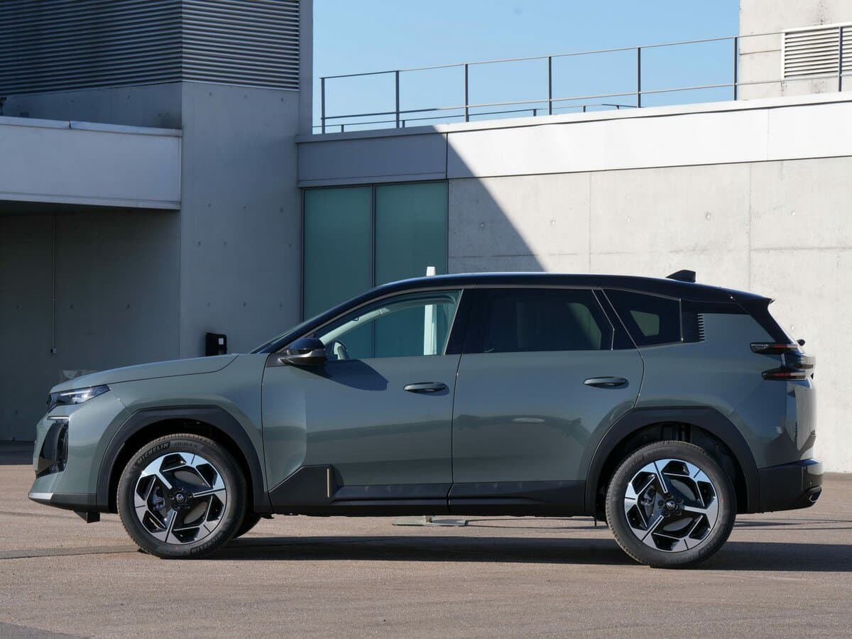 Citroen C5 Aircross II — Yandan