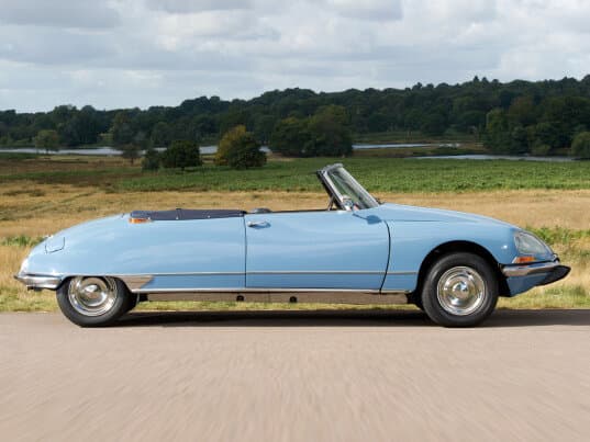 Citroen DS I Restayling 2 — Yandan