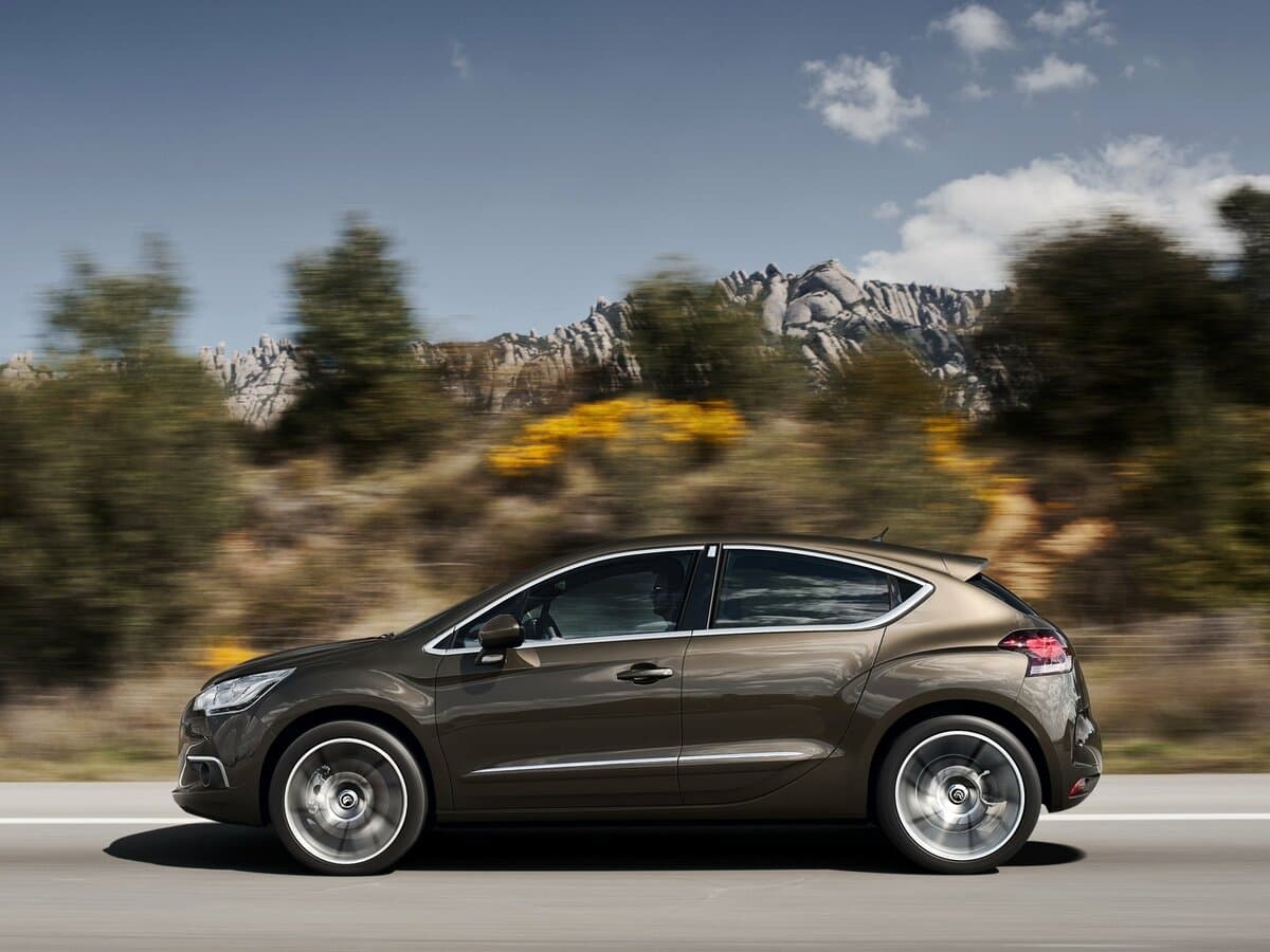 Citroen DS4 2010 – 2015 — Yandan