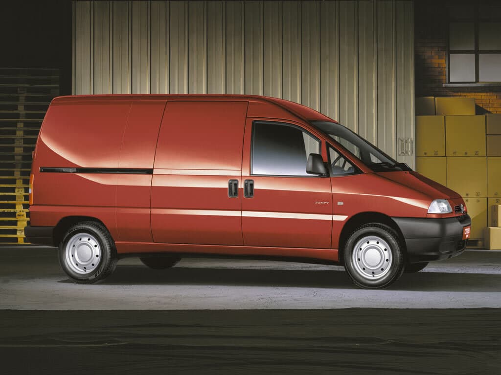 Citroen Jumpy I — Yandan