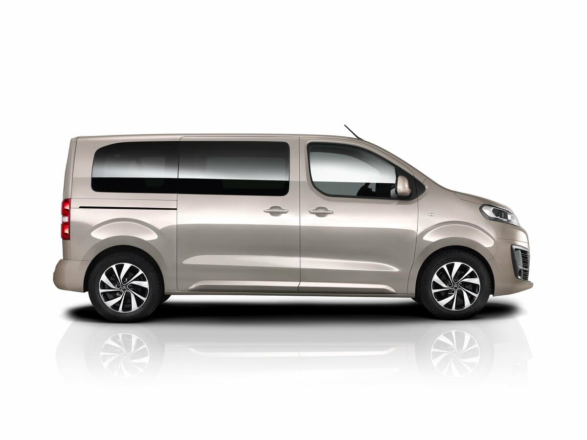 Citroen SpaceTourer I — Yandan