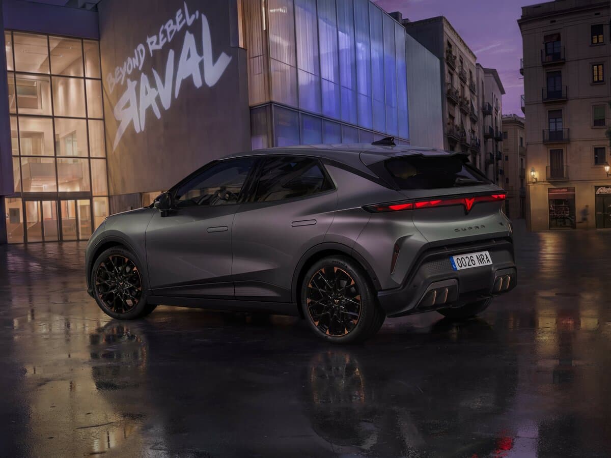 Cupra Raval 2026 – indiyədək — 3/4 arxadan