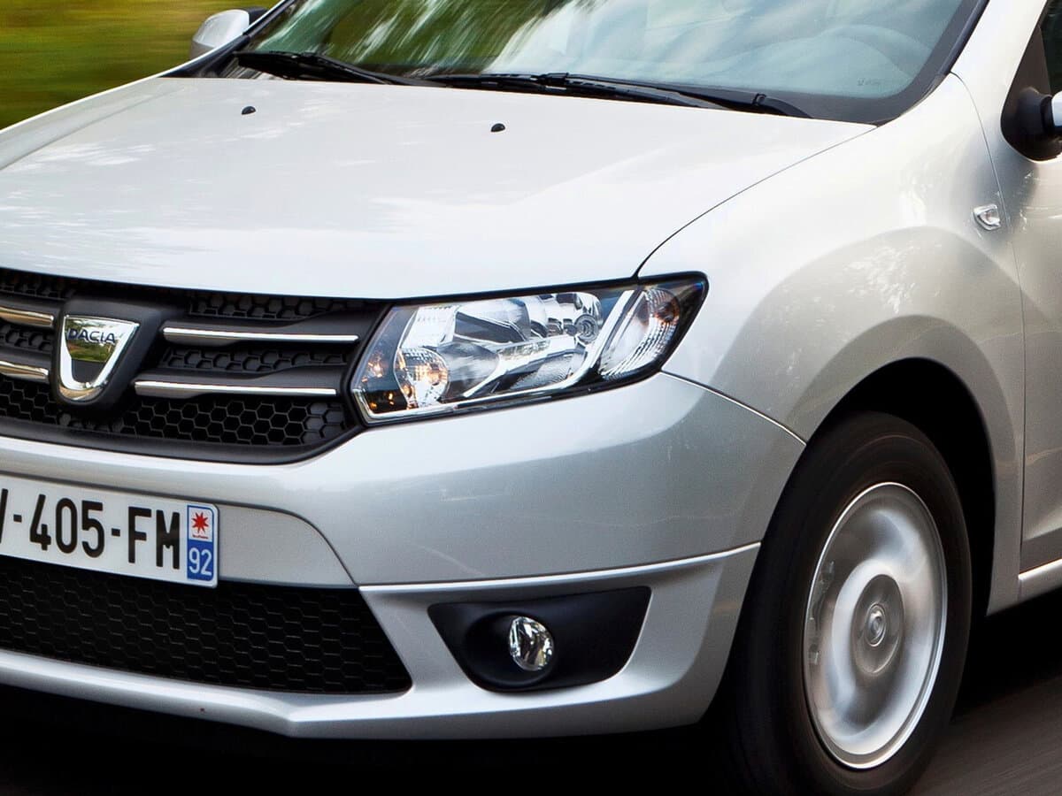 Dacia Logan II — Fara