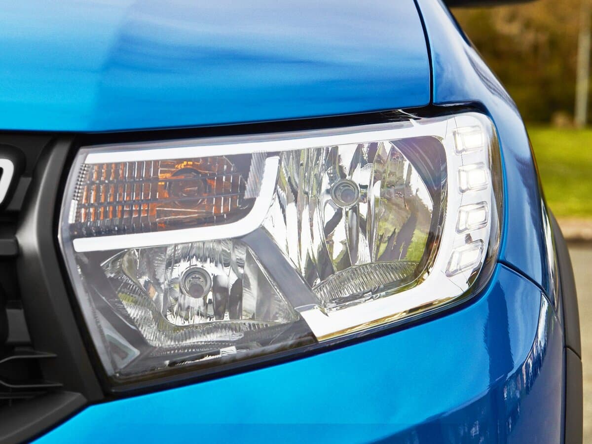 Dacia Logan II Restayling — Fara
