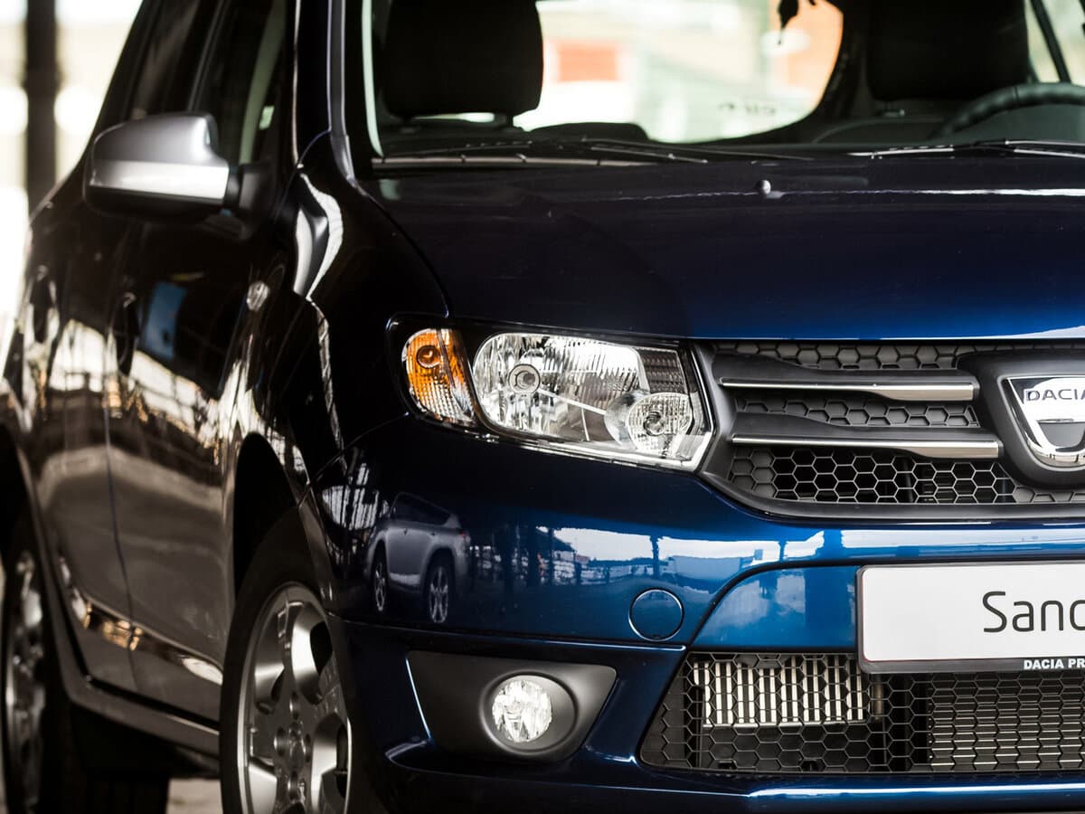 Dacia Sandero II — Fara