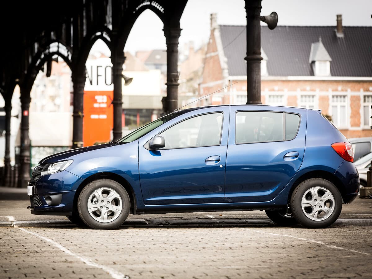 Dacia Sandero II — Yandan