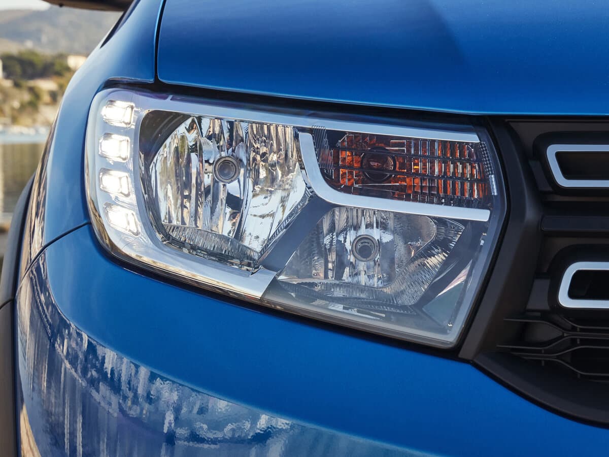 Dacia Sandero II Restayling — Fara