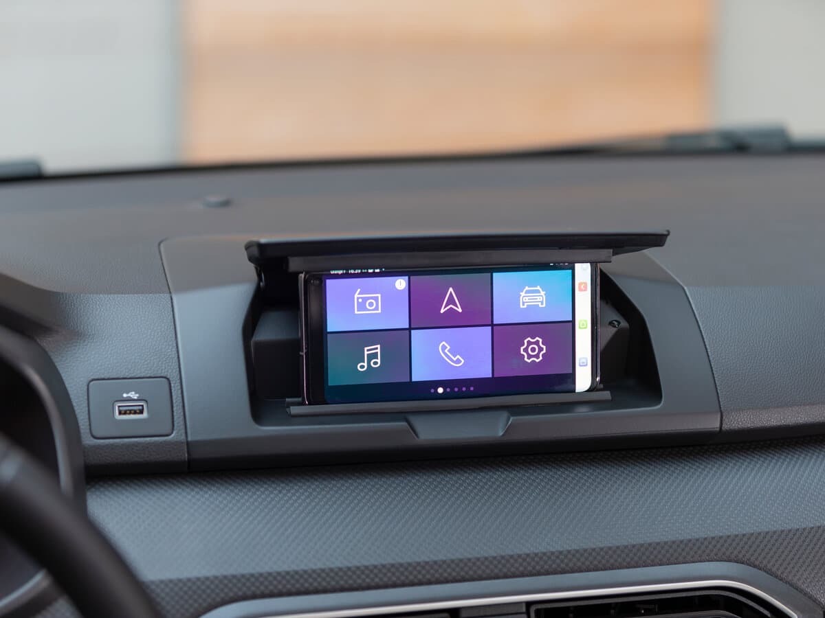 Dacia Sandero III — Salon, öndən
