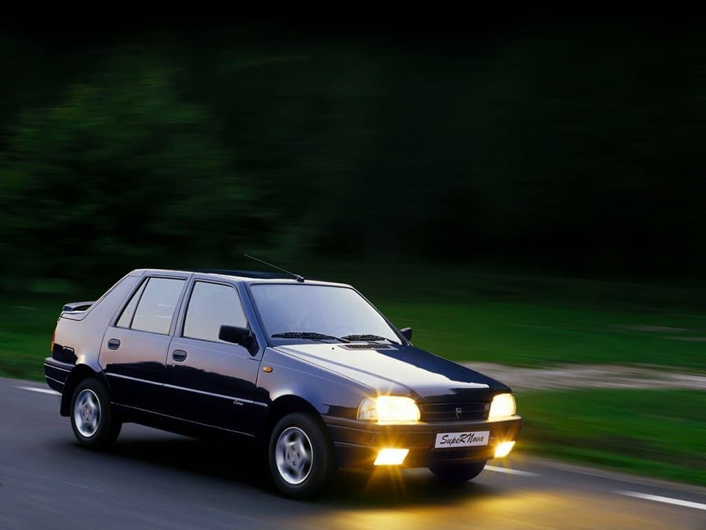 Dacia SuperNova I — Yandan