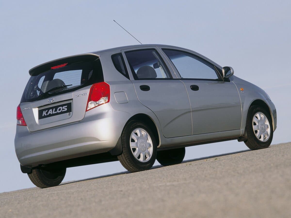 Daewoo Kalos 2002 – 2007 — 3/4 arxadan