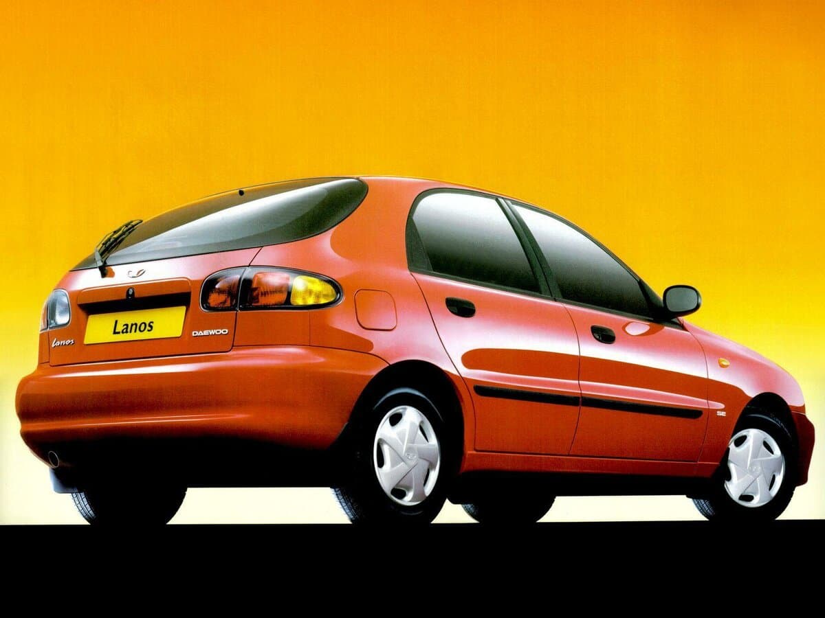 Daewoo Lanos 1997 – 2008 — 3/4 arxadan