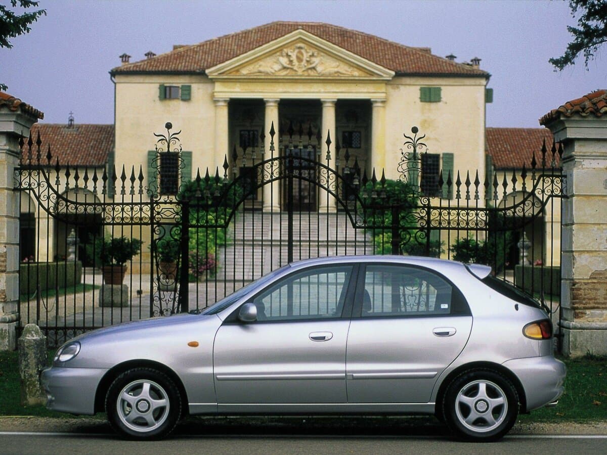 Daewoo Lanos 1997 – 2008 — Yandan
