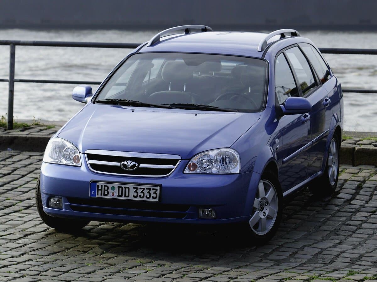 Daewoo Nubira III — Öndən
