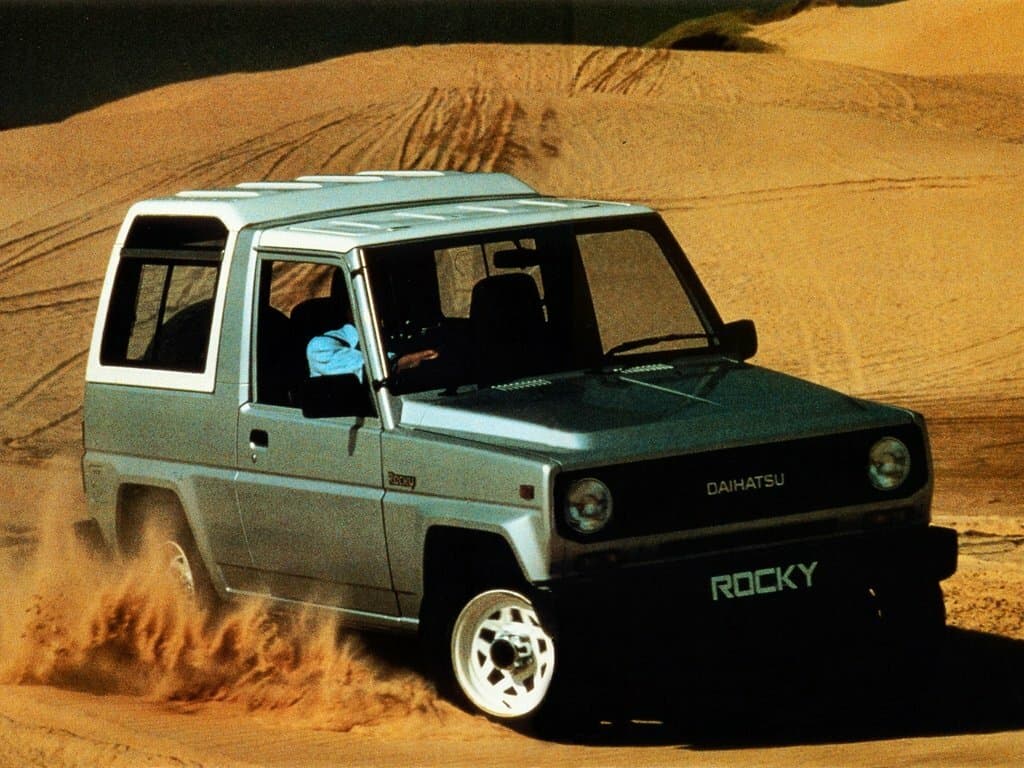 Daihatsu Rocky I — Öndən