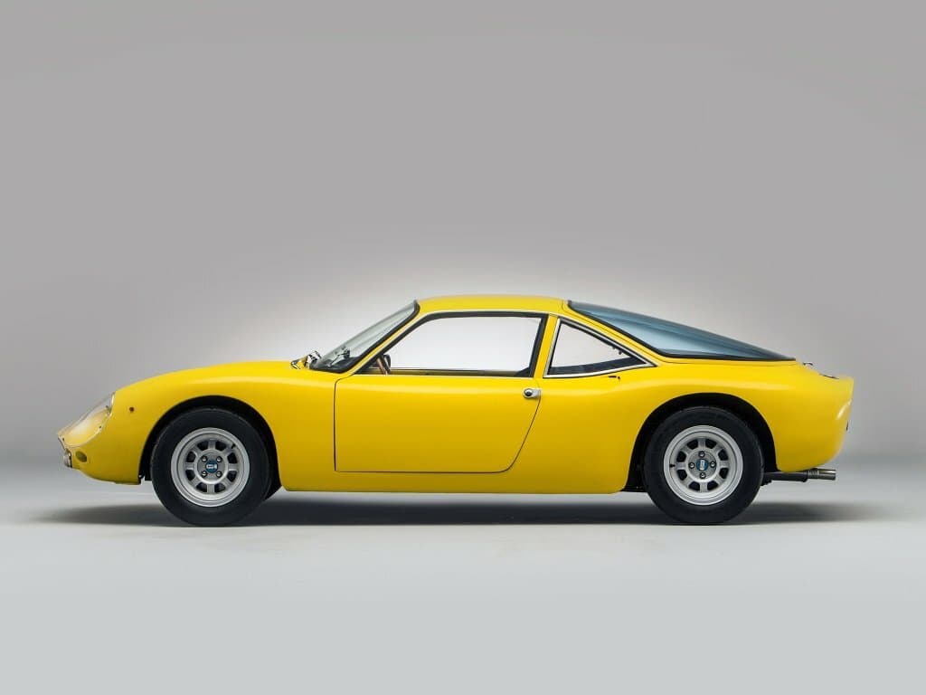 De Tomaso Vallelunga 1964 – 1968 — Yandan