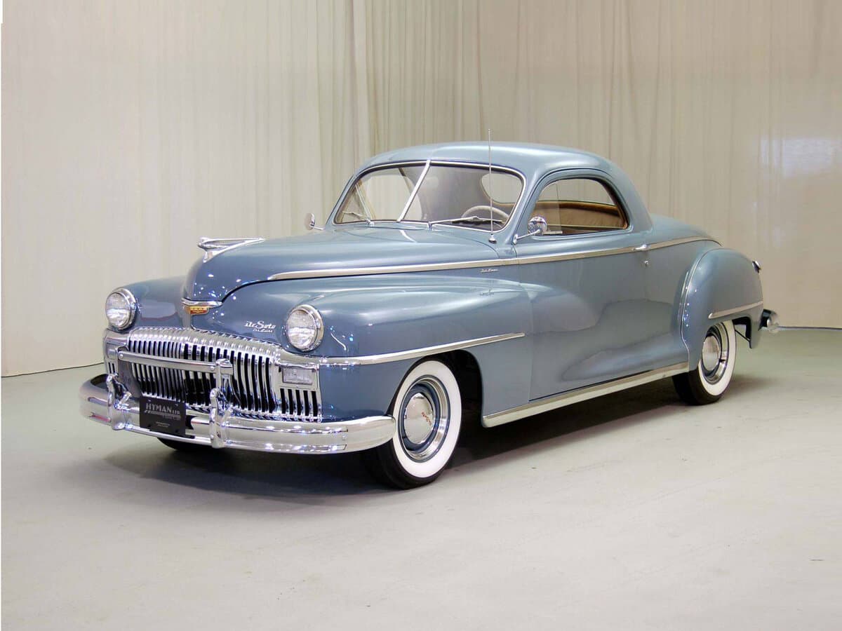 DeSoto Deluxe 1946 – 1952 — Əsas şəkil