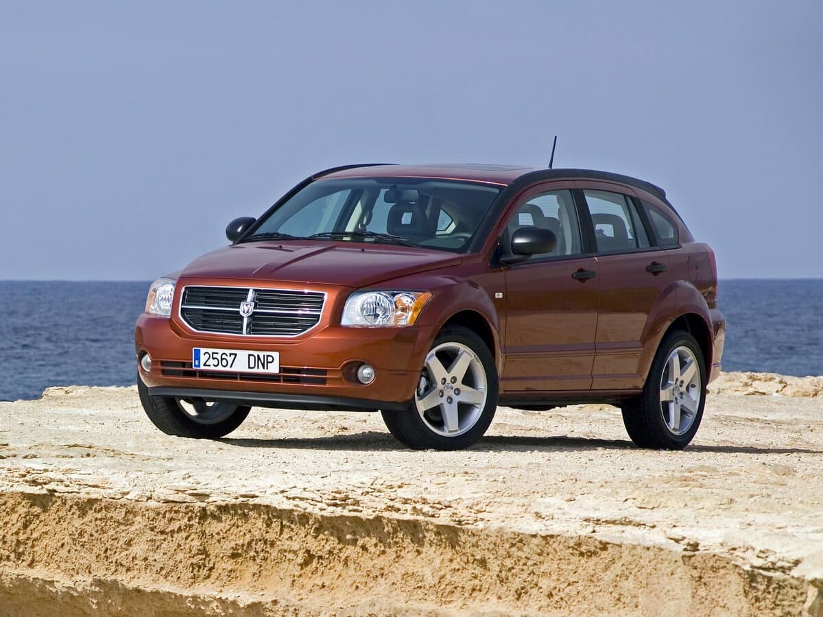 Dodge Caliber I — Əsas şəkil