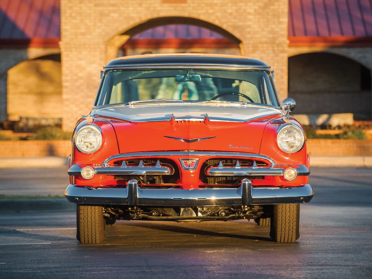 Dodge Custom Royal I — Öndən