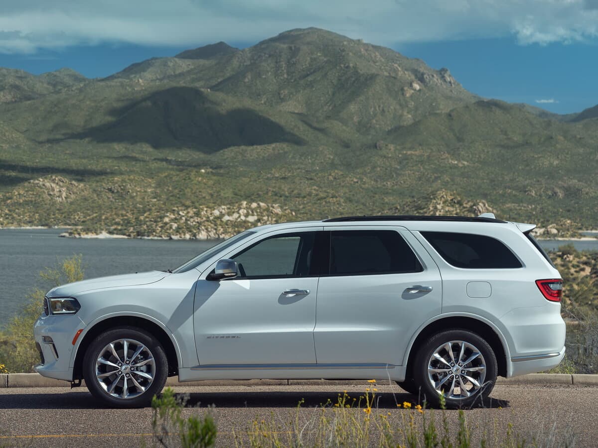 Dodge Durango III Restayling 2 — Yandan
