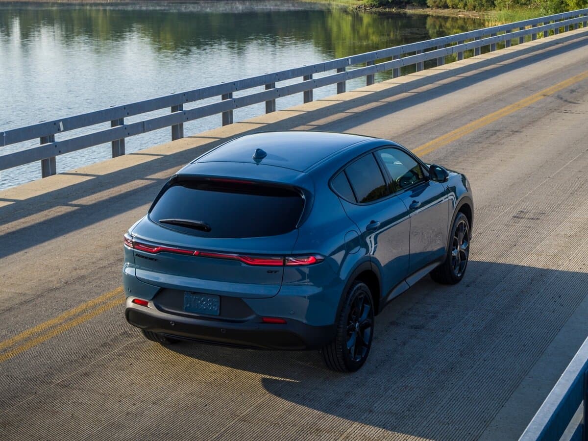 Dodge Hornet 2022 – indiyədək — 3/4 arxadan
