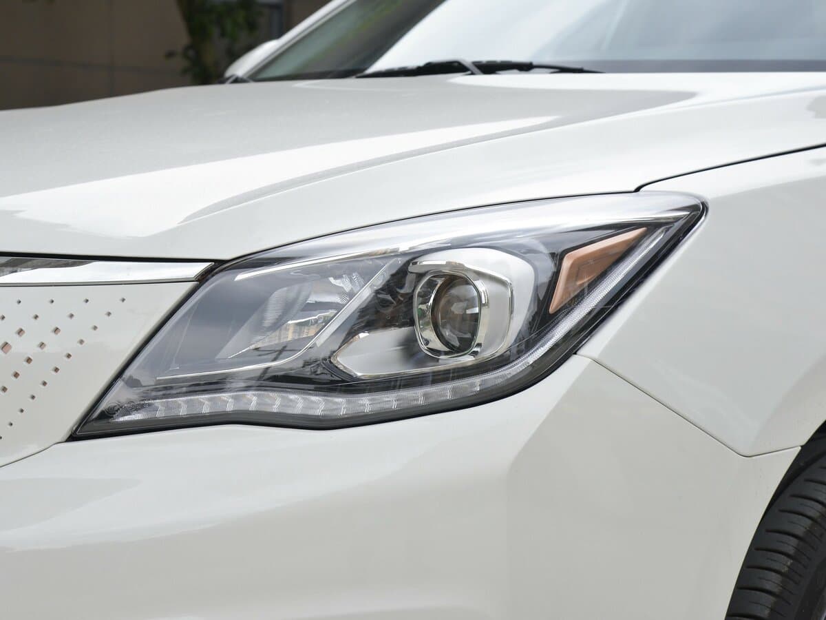 Dongfeng Aeolus E70 I Restayling — Fara