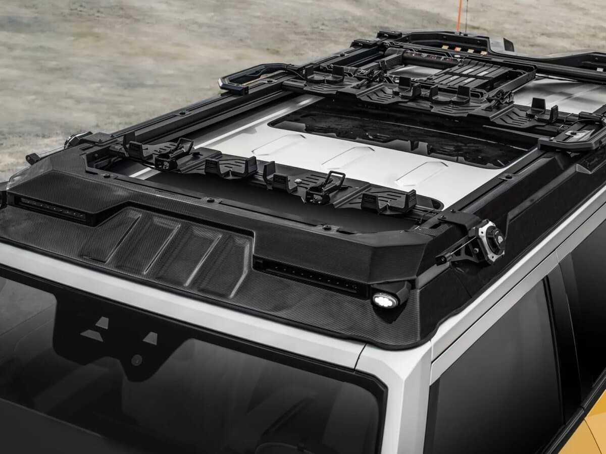 Dongfeng Mengshi M-Hero 917 2023 – indiyədək — Salon, öndən