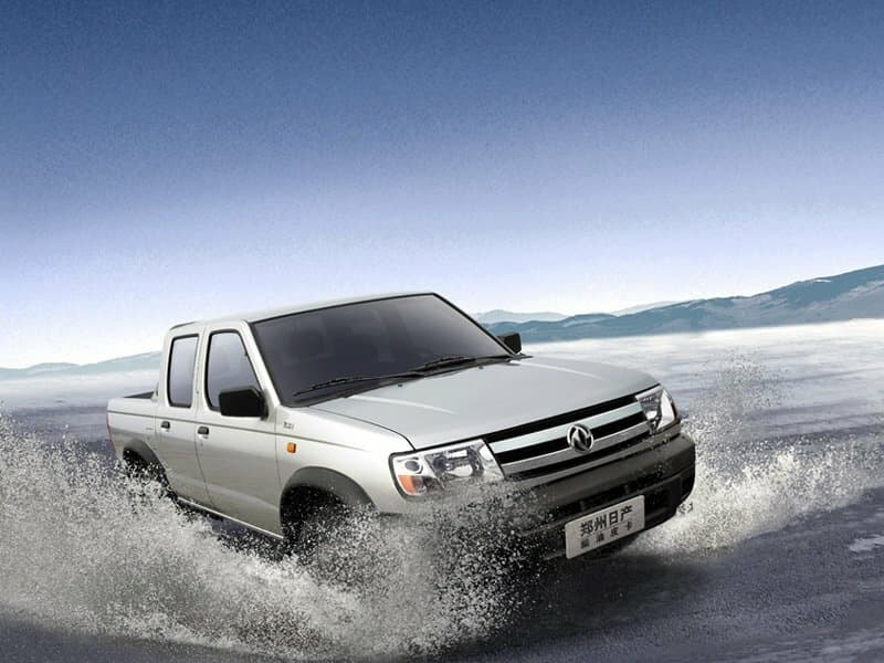 Dongfeng Rich I — öndən görünüş