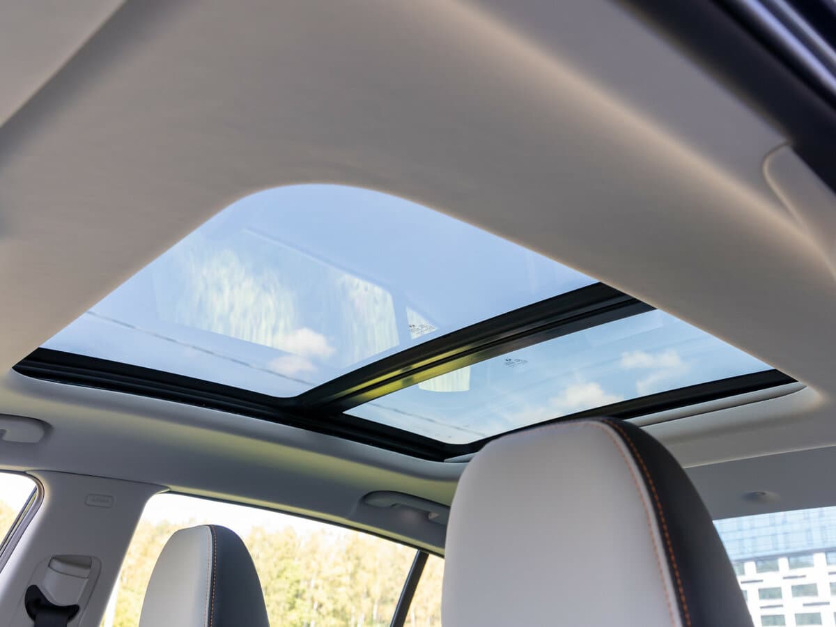 Dongfeng Shine Max 2023 – indiyədək — Salon, öndən