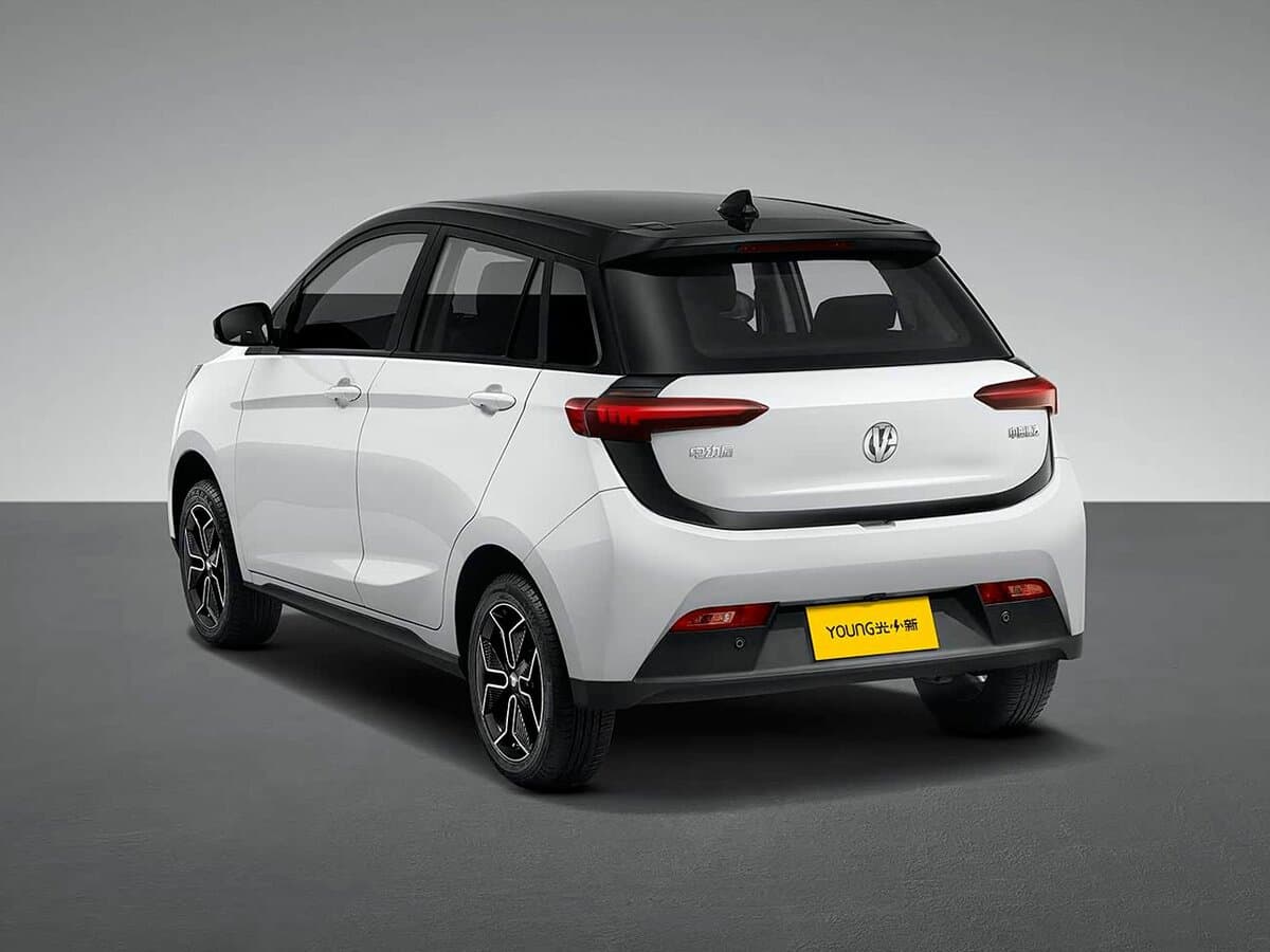 Dongfeng Young Guang Xiaoxin 2021 – 2023 — 3/4 arxadan