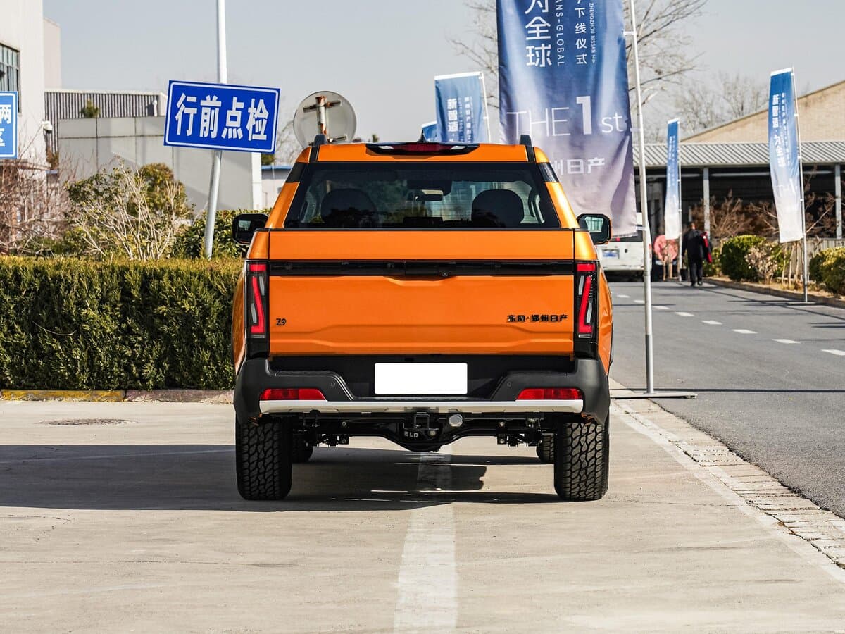 Dongfeng Z9 2025 – indiyədək — Arxadan