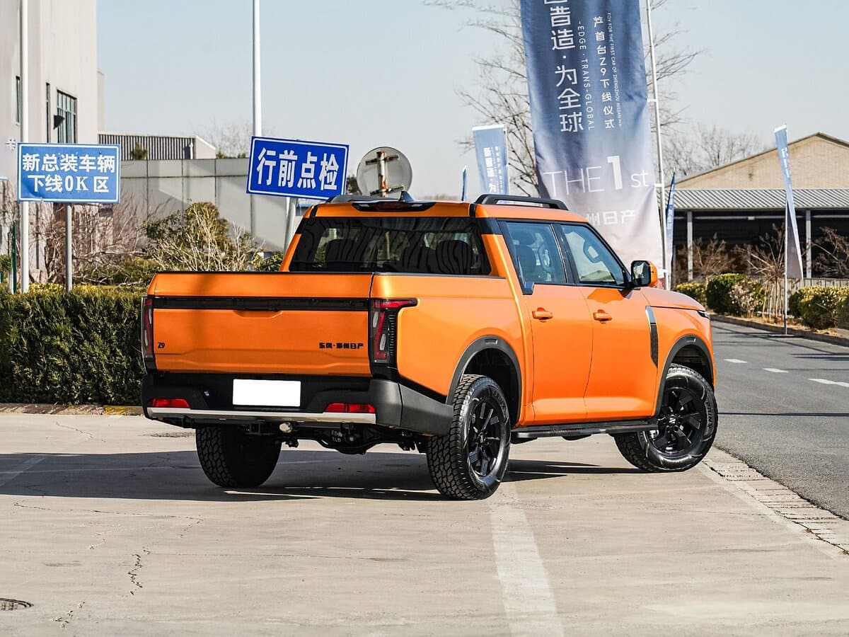 Dongfeng Z9 2025 – indiyədək — 3/4 arxadan