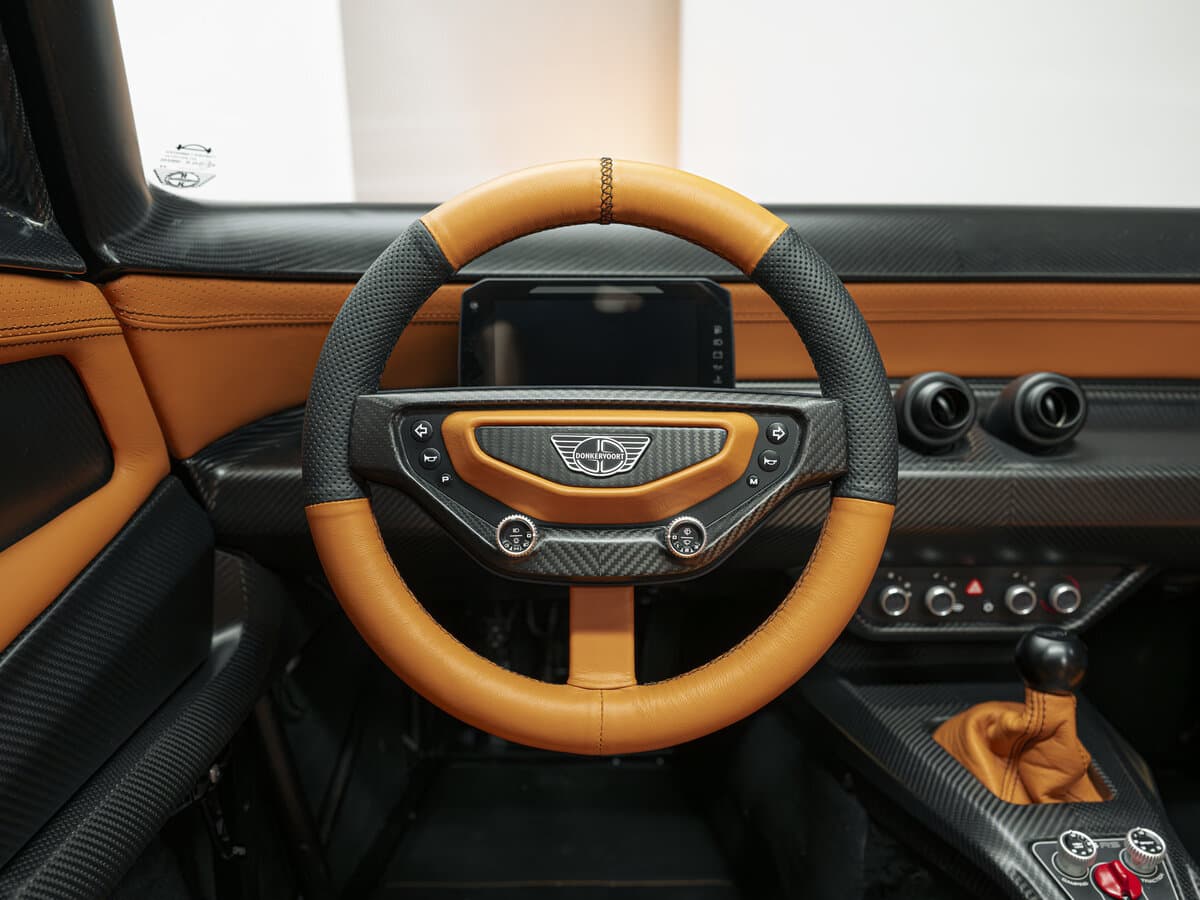 Donkervoort P24 RS 2026 – indiyədək — Sükan