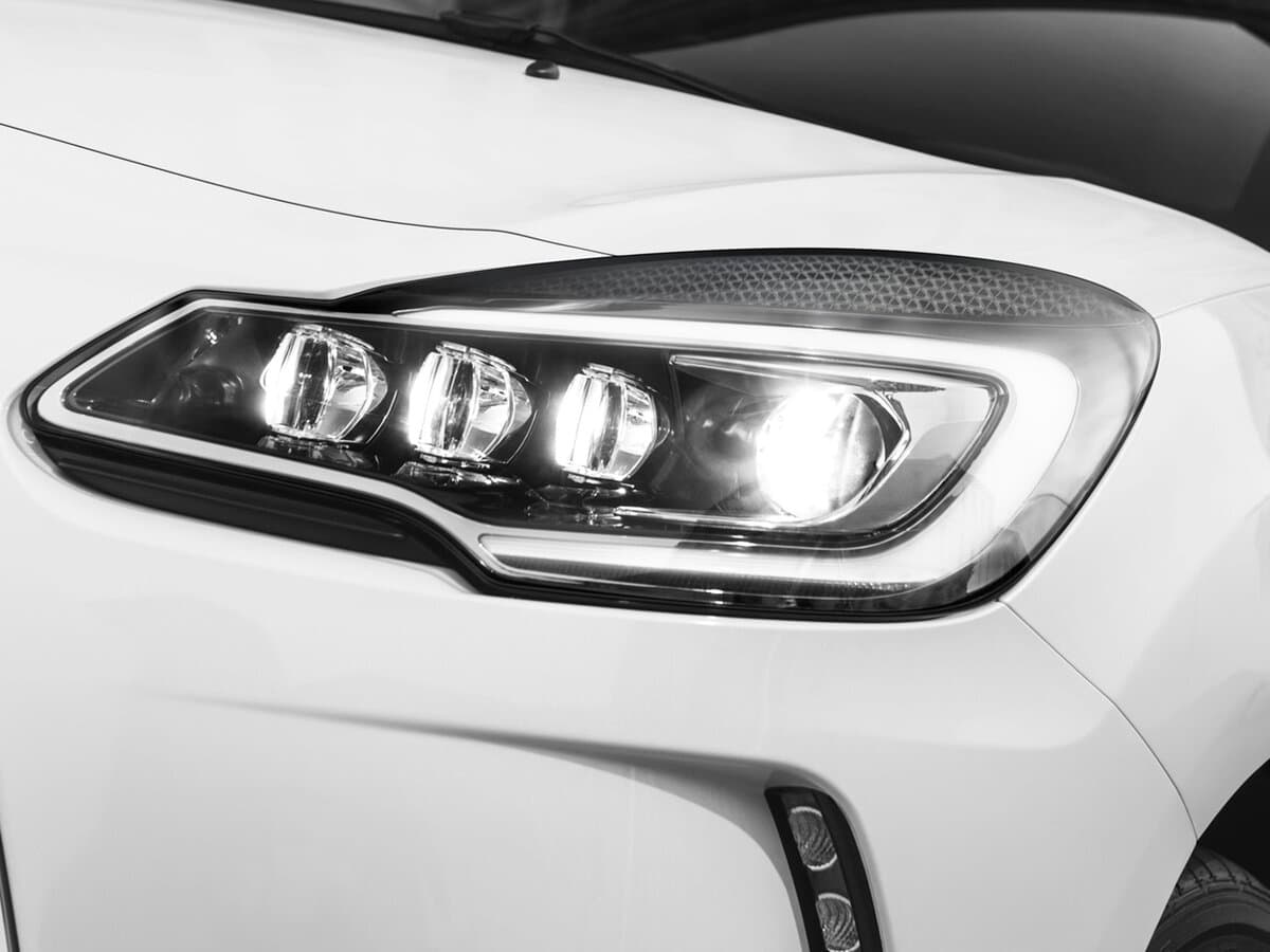 DS 3 I — Fara