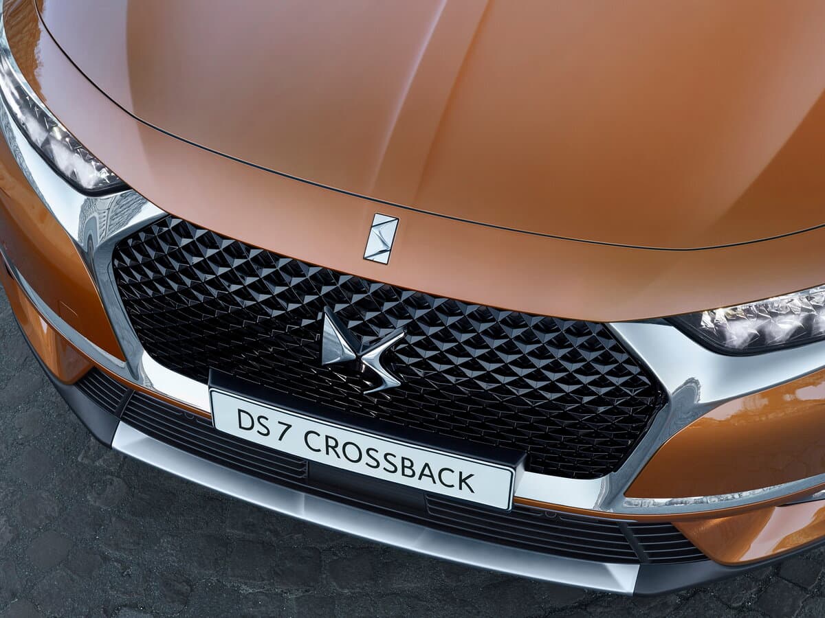 DS 7 Crossback I — Salon, öndən