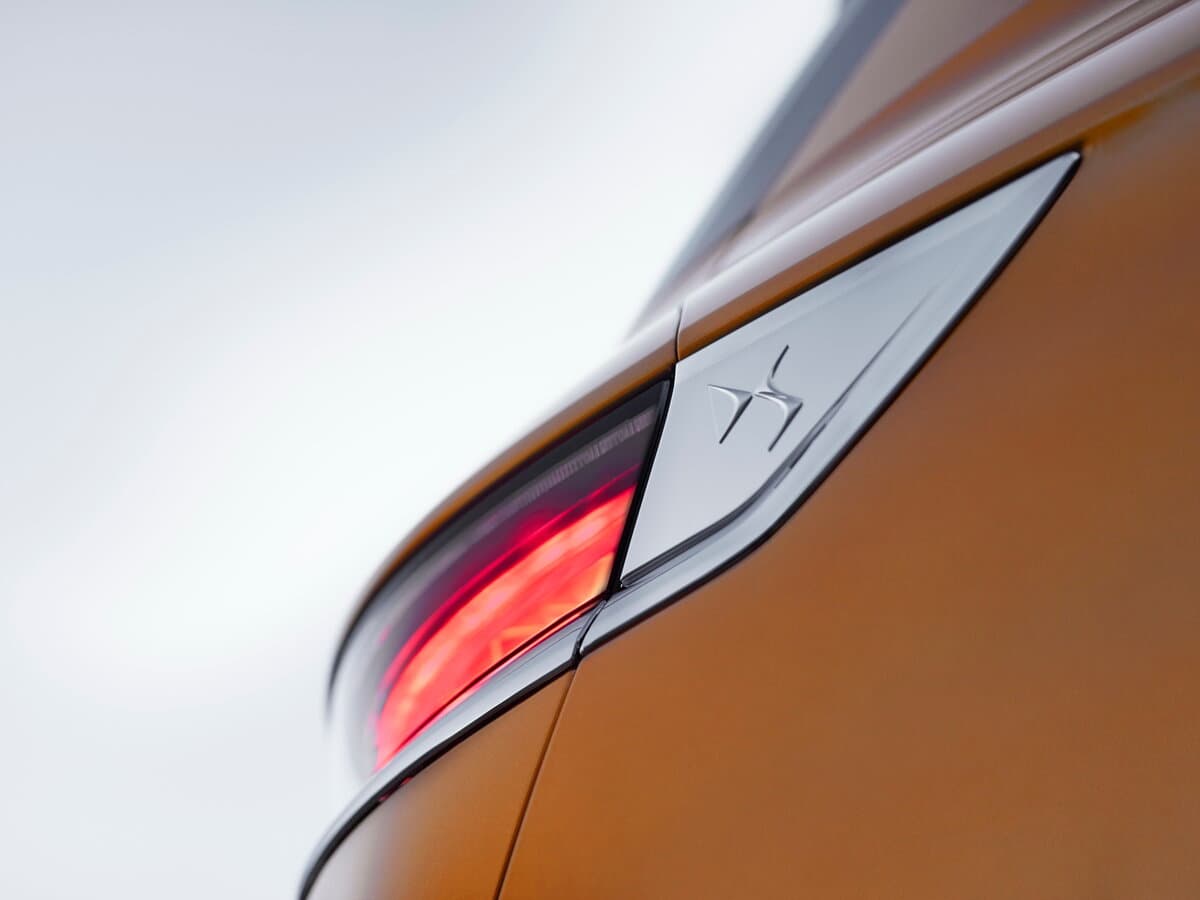 DS 7 Crossback I — Salon, arxadan