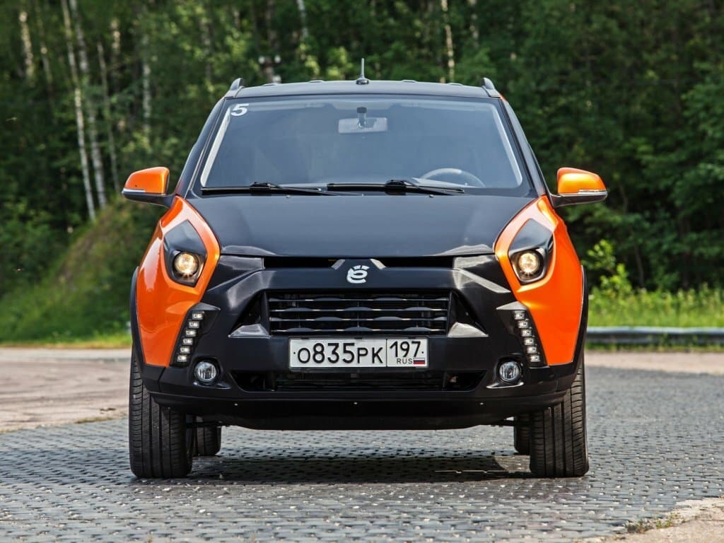 Yo-mobil Yo-Krossover 2013 – 2013 — Öndən