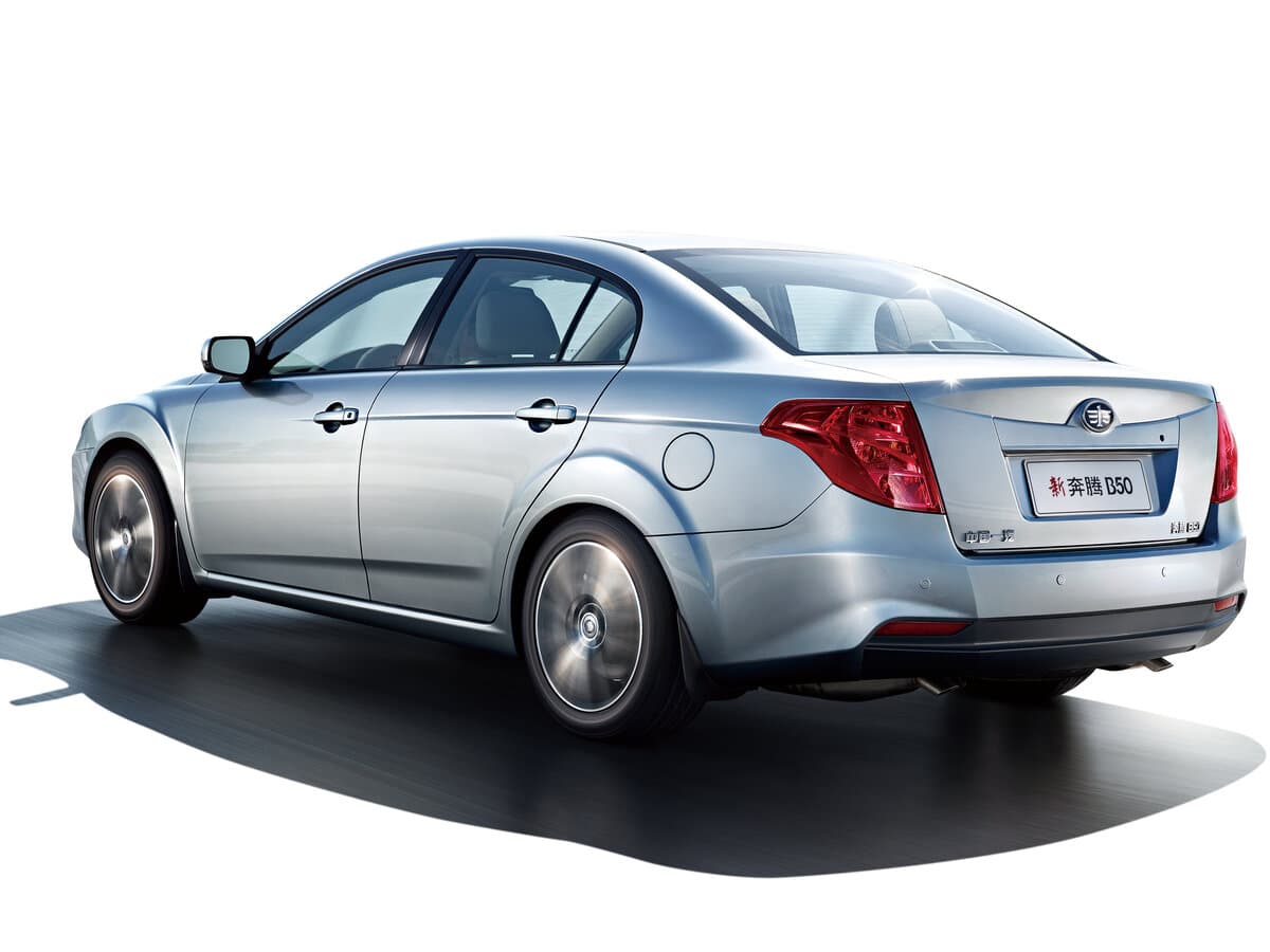 FAW Besturn B50 I Restayling — 3/4 arxadan