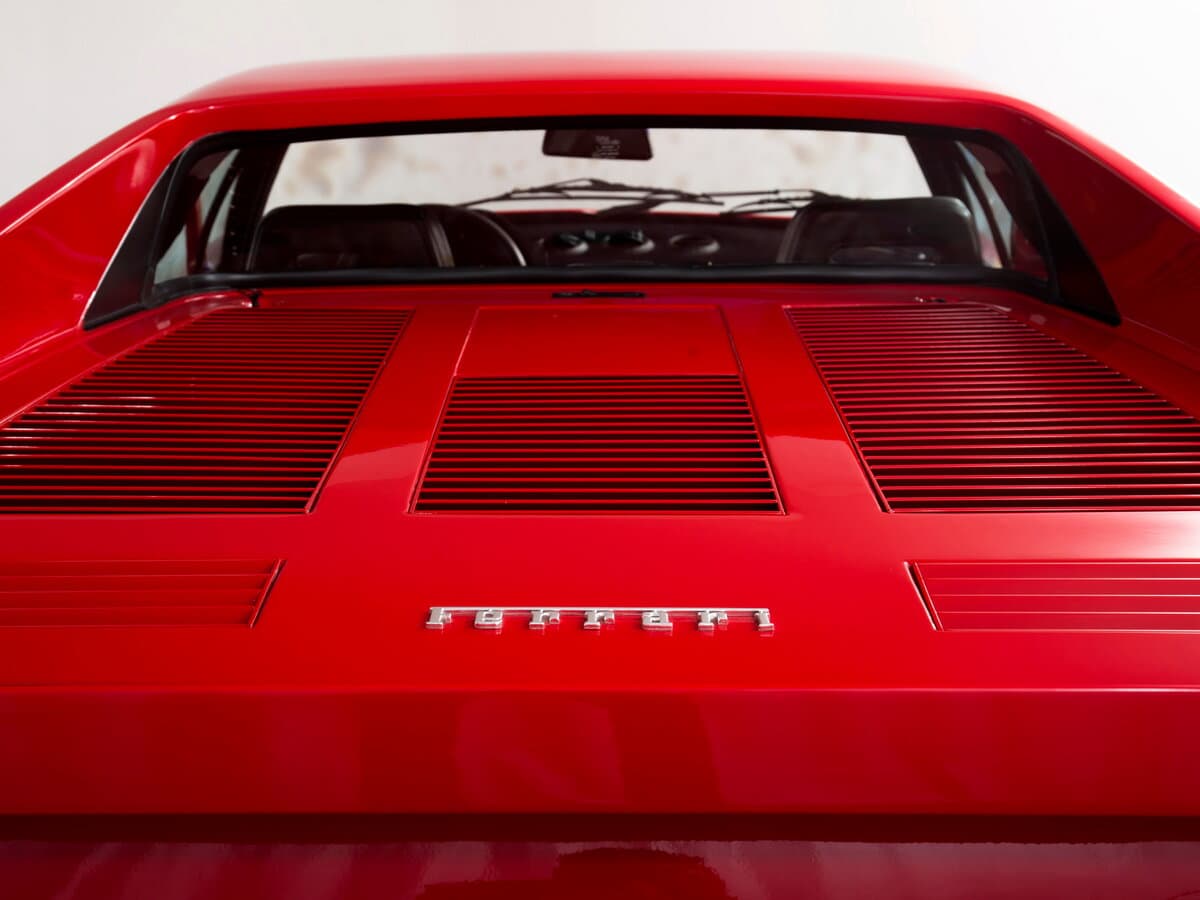 Ferrari 288 GTO 1984 – 1987 — Salon, öndən