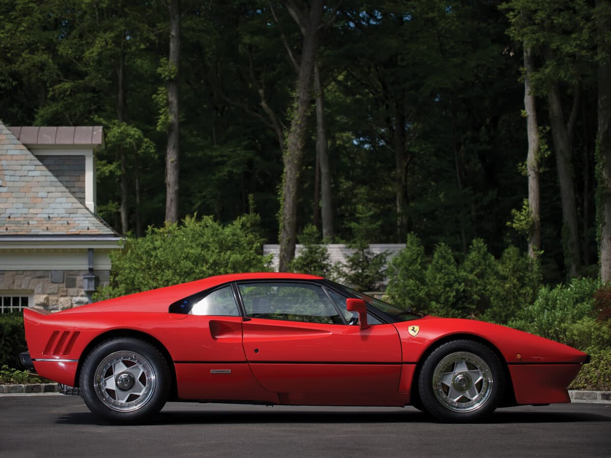 Ferrari 288 GTO 1984 – 1987 — Yandan