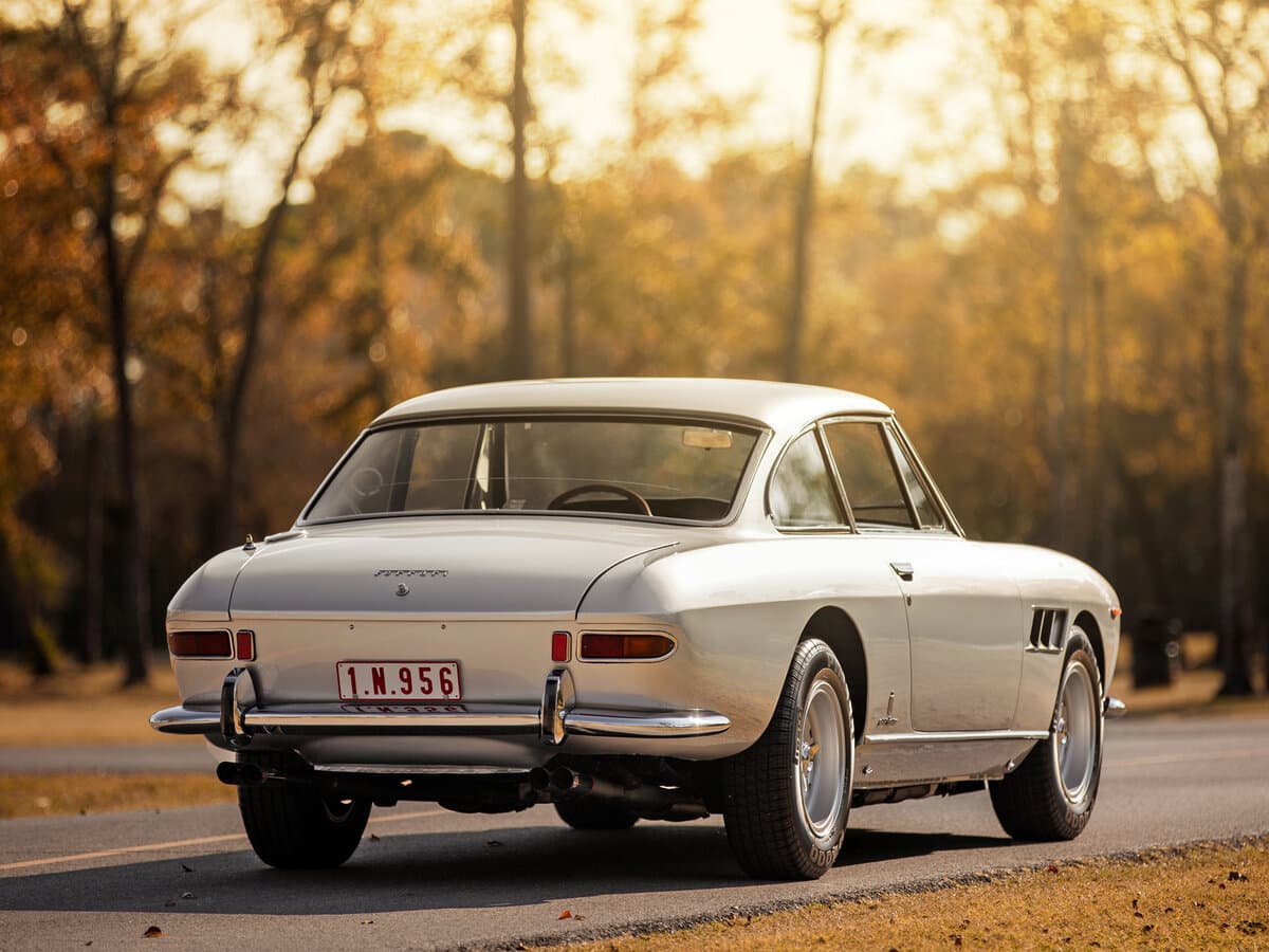 Ferrari 330 GT 2+2 Series II — Arxadan