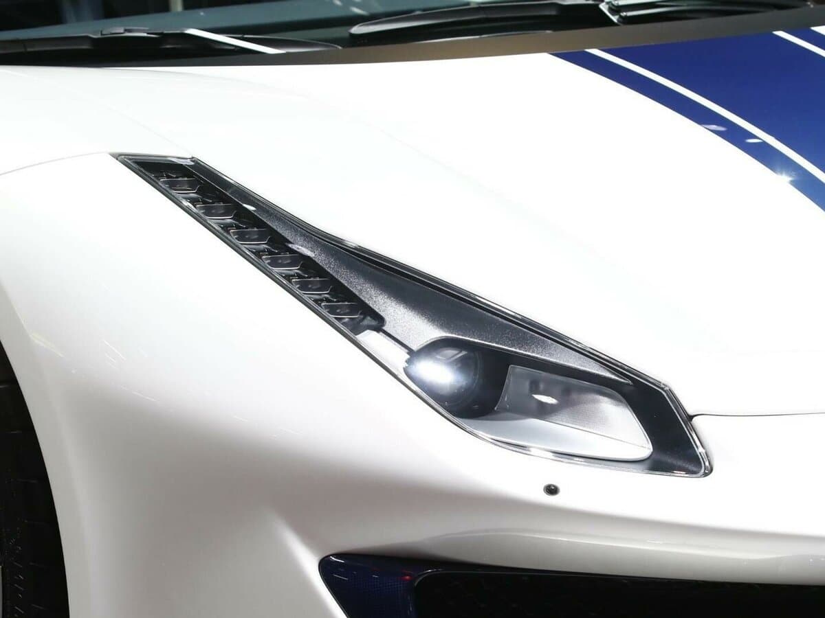 Ferrari 488 2015 – 2019 — Fara