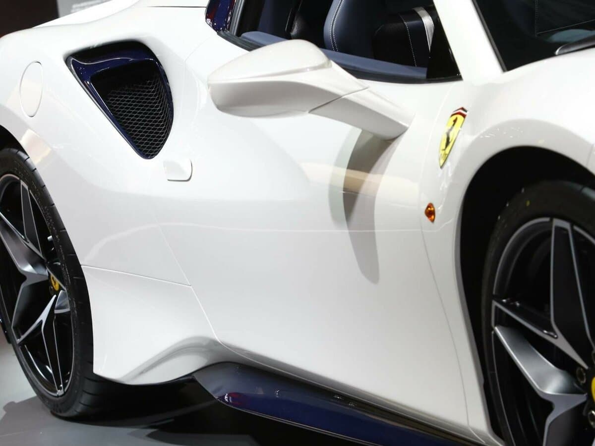 Ferrari 488 2015 – 2019 — Yan güzgü