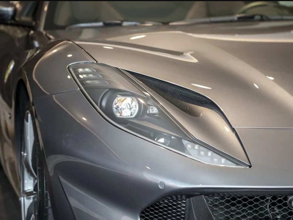 Ferrari 812 2017 – 2024 — Fara