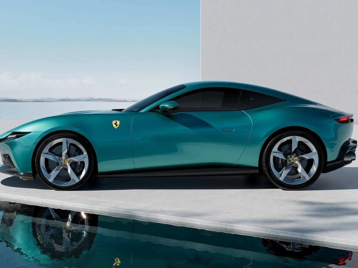 Ferrari Amalfi 2025 – indiyədək — Yandan