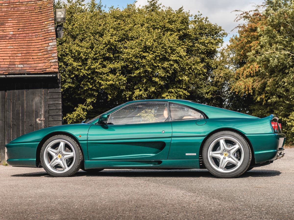 Ferrari F355 1994 – 1999 — Yandan