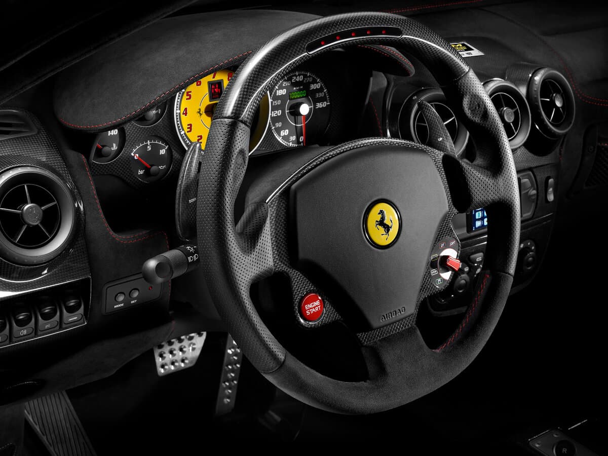 Ferrari F430 2004 – 2009 — Sükan