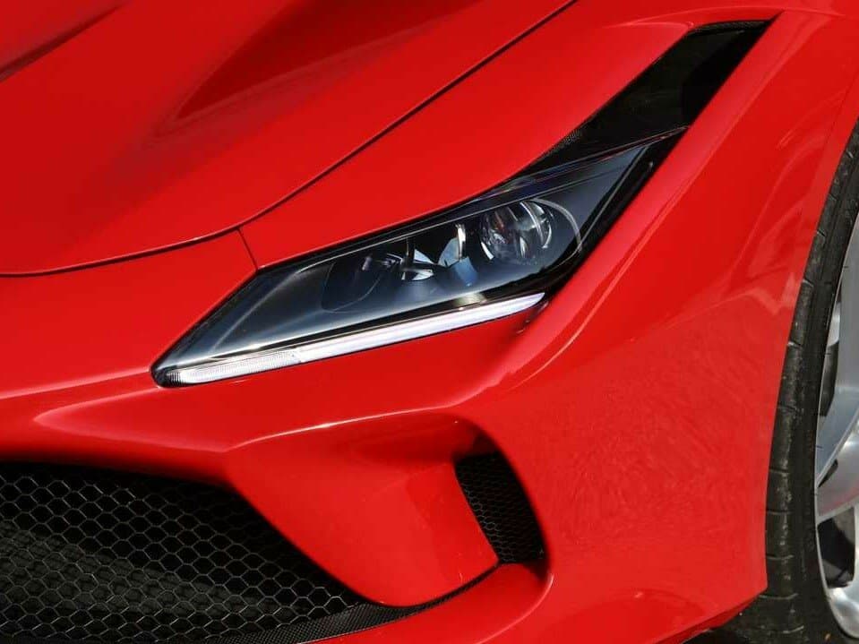 Ferrari F8 2019 – 2023 — Fara