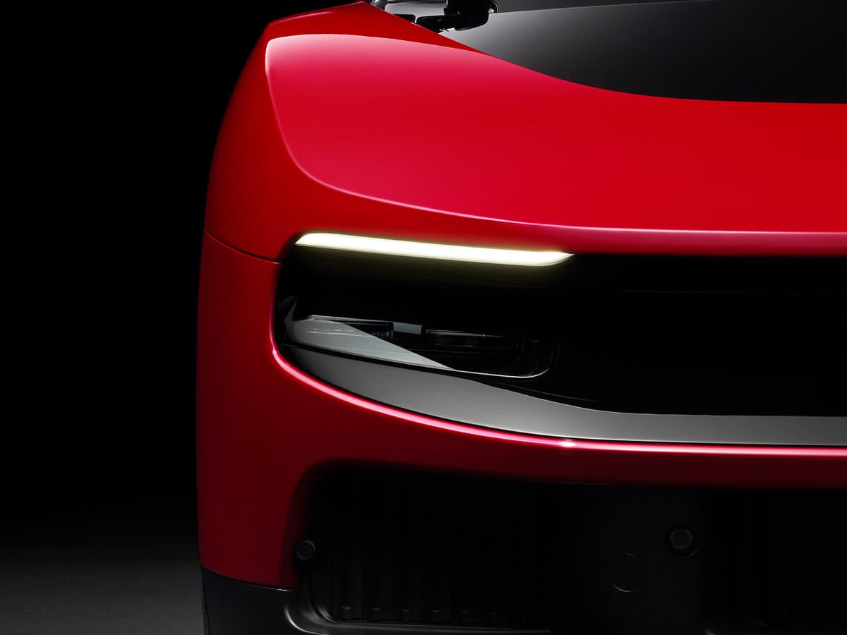 Ferrari Luce 2026 – indiyədək — Fara