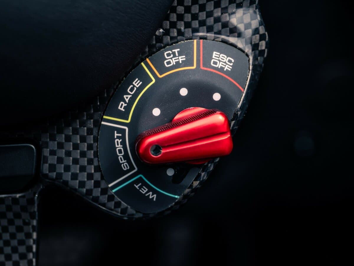 Ferrari Monza SP 2019 – 2022 — Salon, arxadan